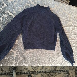 Dokotoo womens mock Neck Balloon Sleeve
cropped Sweater & matching skirt Sz S